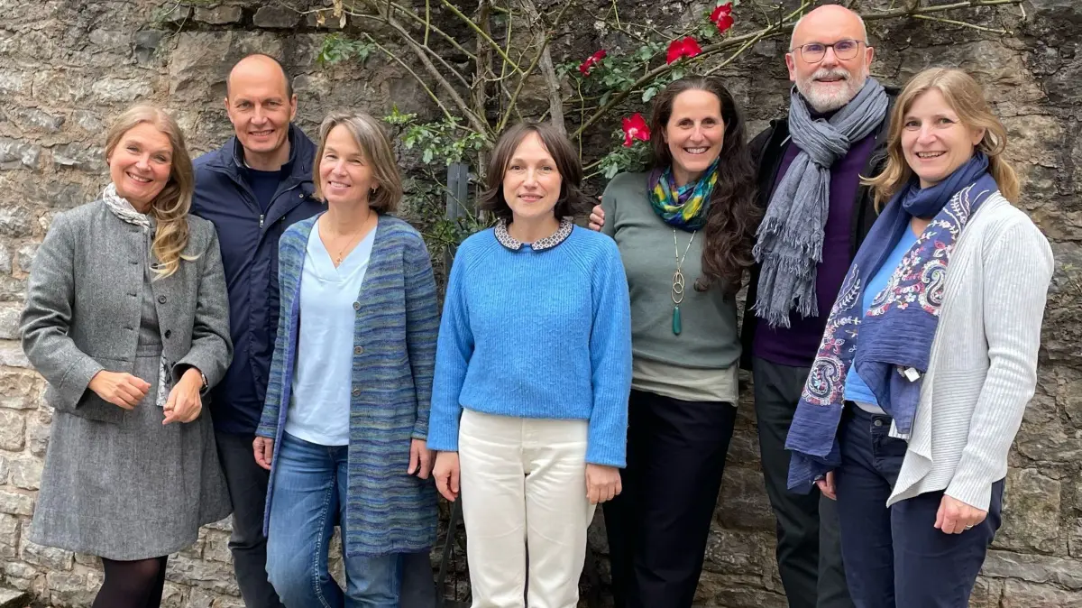 Beteiligt bei der Realisierung des Wertewegs: Karin Kücük (AWO), Volker und Christiane Seitz, Adina Vaitus (AWO), Christina und Oliver Scheidt, Juliane Hertweck (Integrationsbeauftragte)