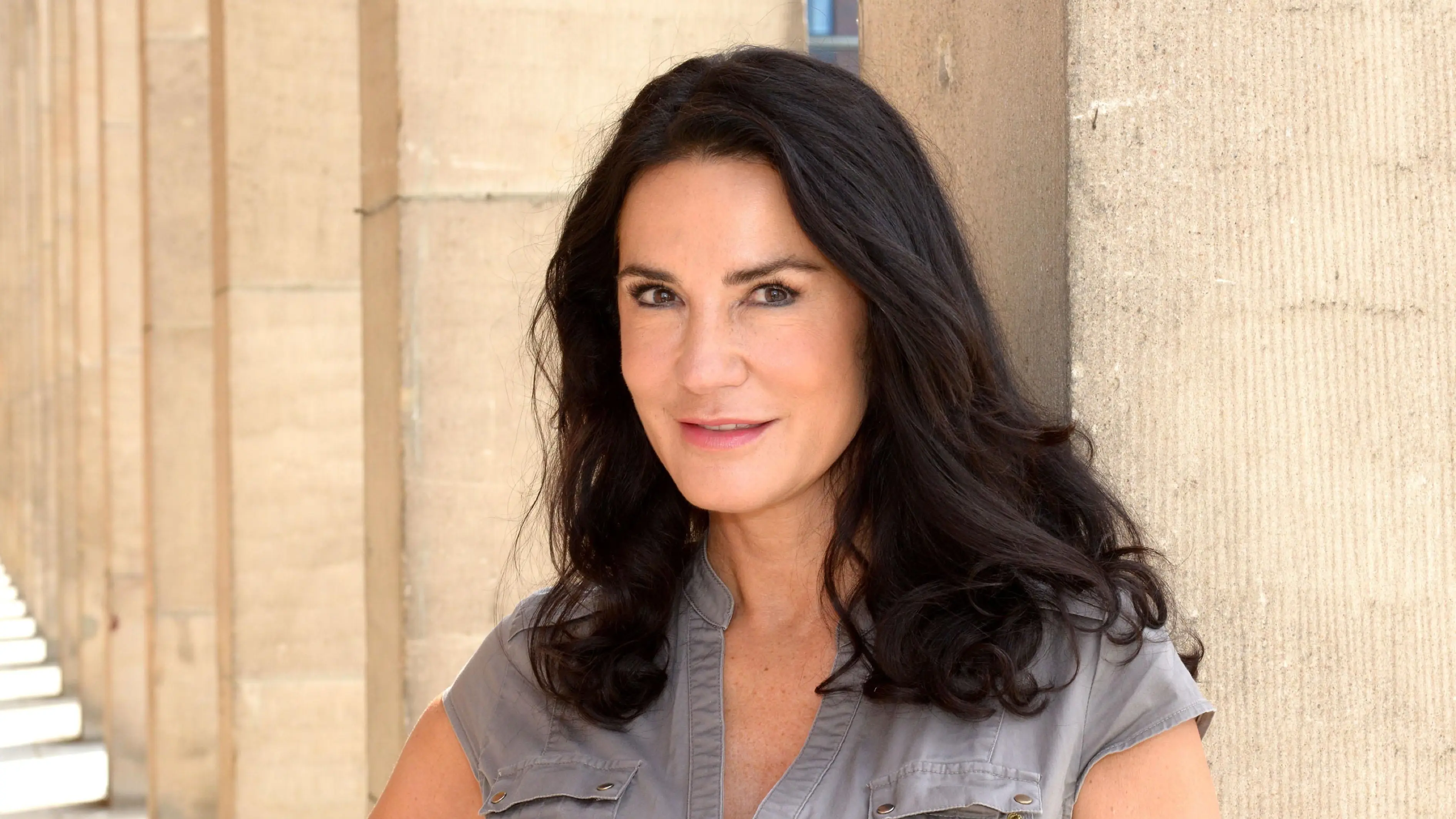 Elinor (Mariella Ahrens) wird noch für mächtig Ärger sorgen.