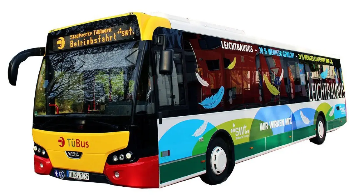 Tübingen, Erstmals drei Solobusse in Leichtbauweise für die TüBus-Flotte; 16.10.2017; Bild: SWT