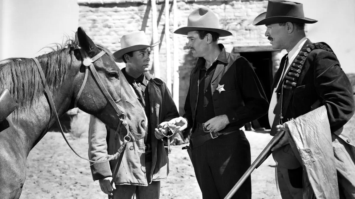 Zur ARTE-Sendung
Faustrecht der Prärie
Die Brüder Virgil (Tim Holt, li.), Wyatt (Henry Fonda, Mi.) und Morgan Earp (Ward Bond, re.) versuchen in dem kleinen Ort Tombstone, das Gesetz durchzusetzen und für Gerechtigkeit zu sorgen.
© Twentieth Century Fox Film/Joseph MacDonald
Foto: ZDF
Honorarfreie Verwendung nur im Zusammenhang mit genannter Sendung und bei folgender Nennung "Bild: Sendeanstalt/Copyright". Andere Verwendungen nur nach vorheriger Absprache: ARTE-Bildredaktion, Silke Wölk Tel.: +33 3 90 14 22 25, E-Mail: bildredaktion@arte.tv