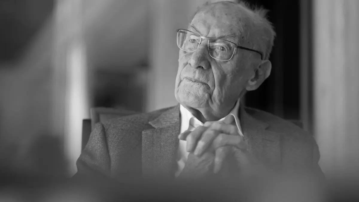 Edzard Reuter ExDaimlerChef stirbt mit 96 Jahren swp.de