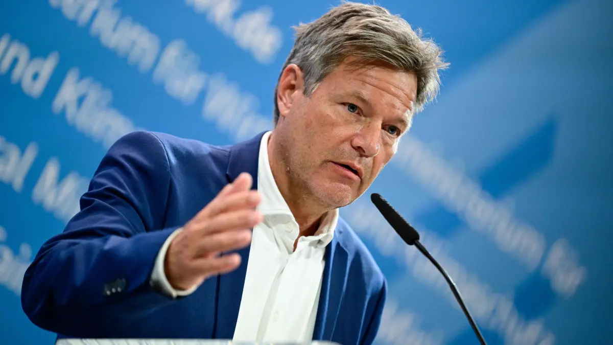 German Minister of Economics and Climate Protection Robert Habeck addresses a press conference at the Ministry for Economic Affairs and Climate Action in Berlin on November 4, 2024. Germany's so-called traffic light coalition of Chancellor Olaf Scholz' social democratic SPD party, the Greens and the free democratic FDP is facing decisive days: representatives of the three parties are believed to meet in a series of internal top-level talks, where they want to figure out the extent to which there is still a basis for a joint government. (Photo by John MACDOUGALL / AFP)