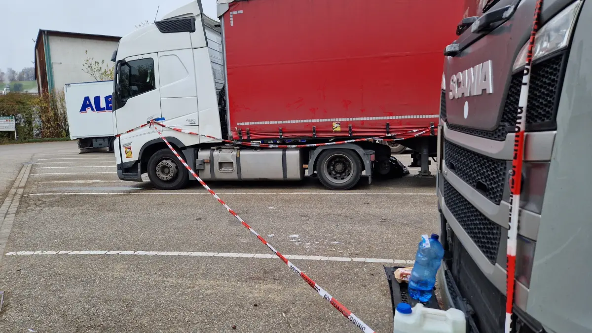 Lkw-Fahrer wird bei Streit auf Binderholz-Parkplatz in Oberrot tödlich verletzt.