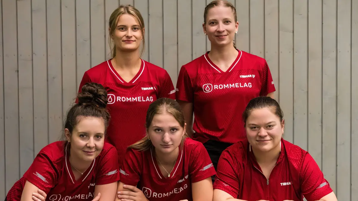 Die Oberliga-Damen des TSV Untergröningen sind als Aufsteiger sensationell gut in die Runde gestartet und grüßen nach fünf Spieltagen von der Tabellenspitze (hinten von links: Miriam Kuhnle, Anja Eichner. Vorne: Laura Henninger, Cristina Krauß, Nina Merkel.