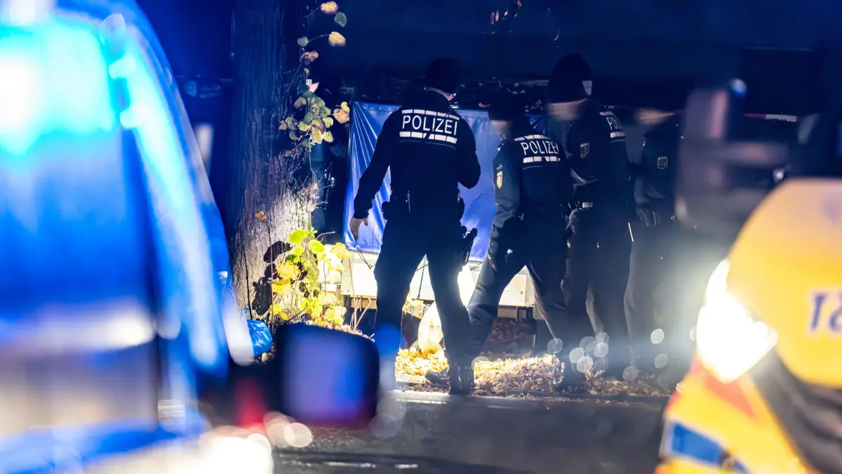 Göppingen Mord Polizeieinsatz Hohenstaufenstraße Sperrung für Verkehr