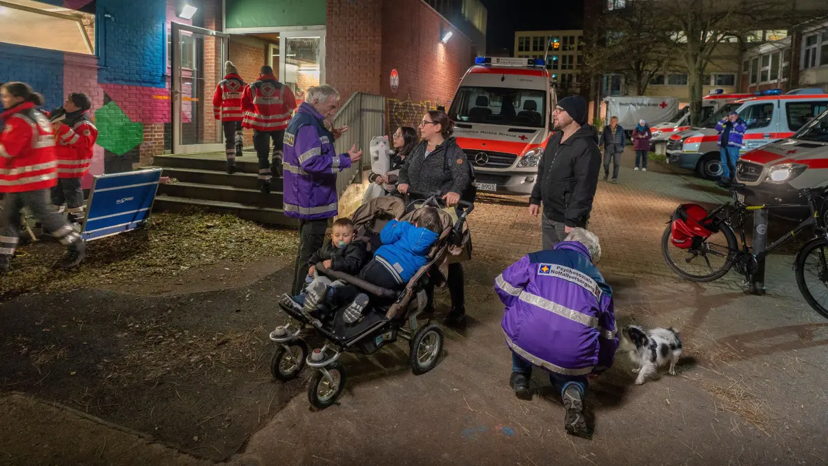 Bombenfund WK II Karlstraße Müller Baufeld Neustadt Keplerhalle Zuflucht für Anwohner