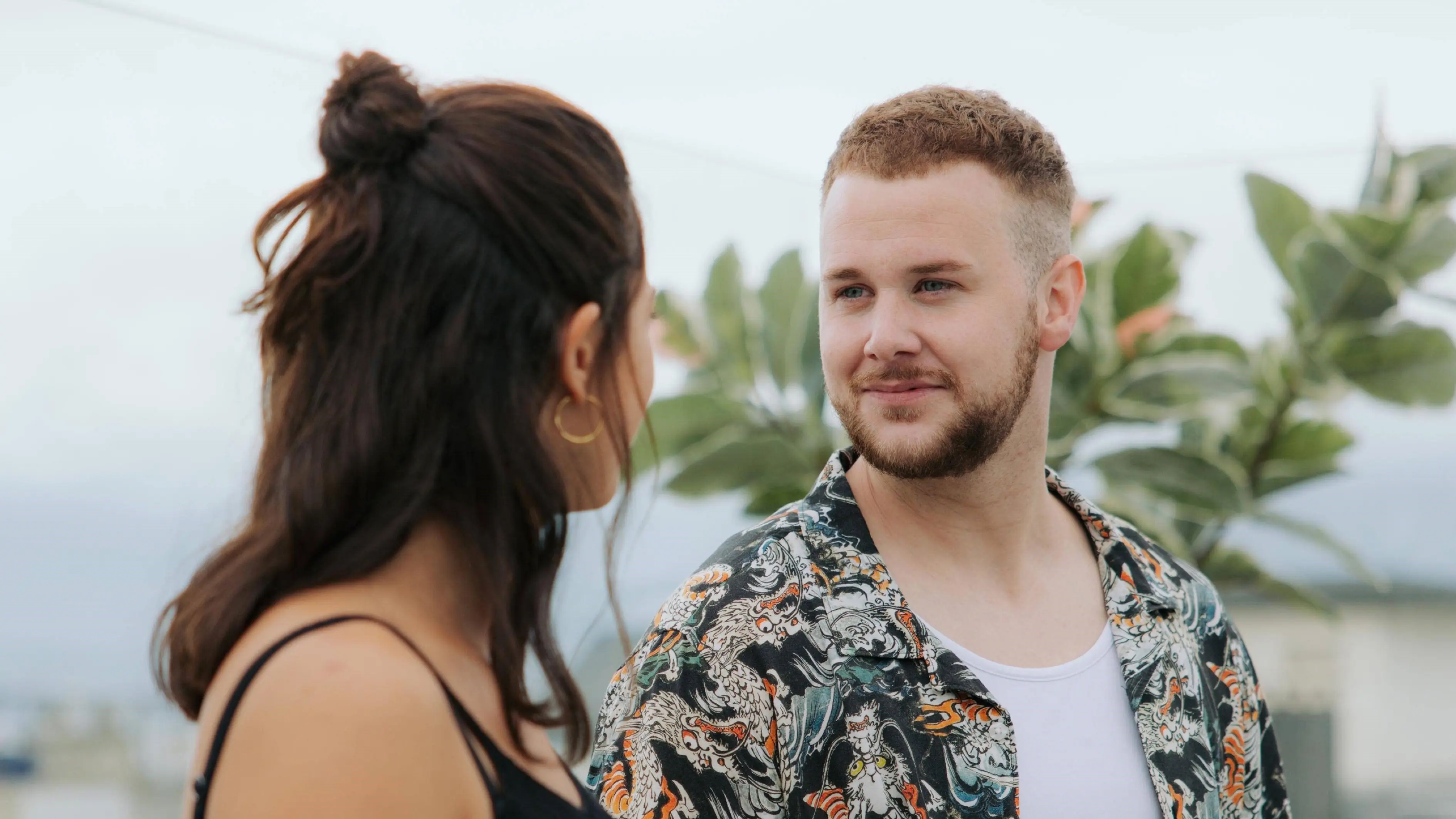 GZSZ-Zuschauer lernen in diesen Tagen die Rolle Lucina kennen. Sie trifft in Spanien auf Jonas (Felix van Deventer).