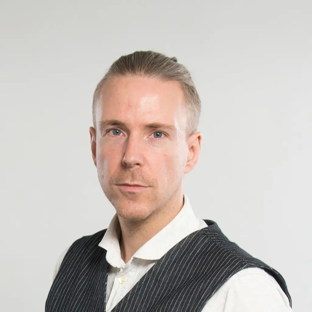 Bild des Autors bzw. der Autorin Martin Tröster
