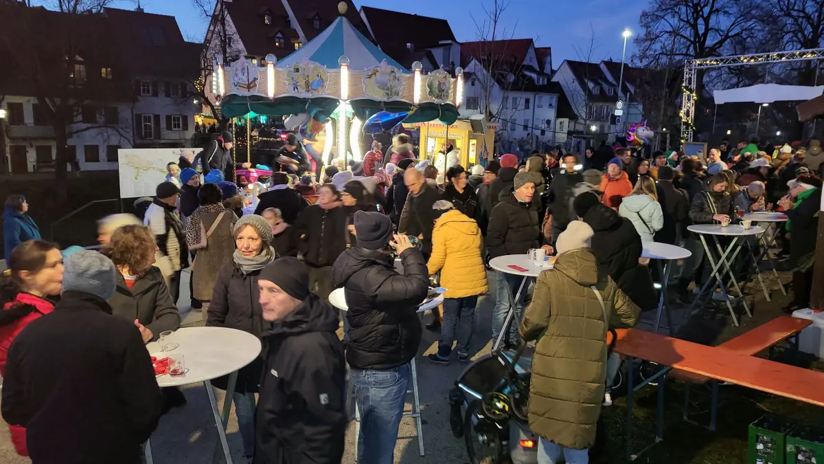 Viele Besucher tummelten sich beim diesjährigen Christkindlesmarkt in Balingen bis in den späten Abend.
