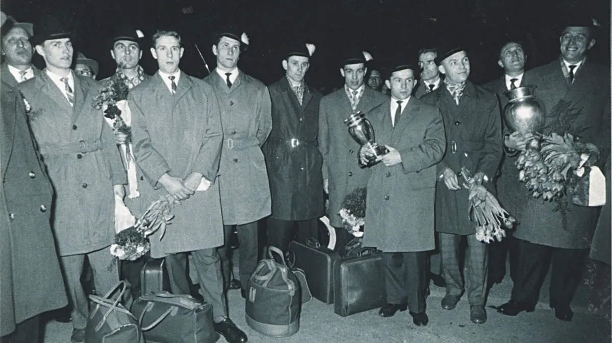 Göppingen Stadtbuch Sport Frisch Auf Handball 1962 Ankunft am Bahnhof
