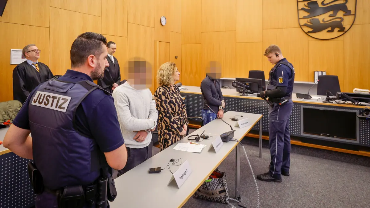 Ulm, Landgericht: Prozessbeginn "Vorsätzliches Handeltreiben mit Cannabis" *in Schelklingen* (25 kg Marihuana) - 2 Angeklagte