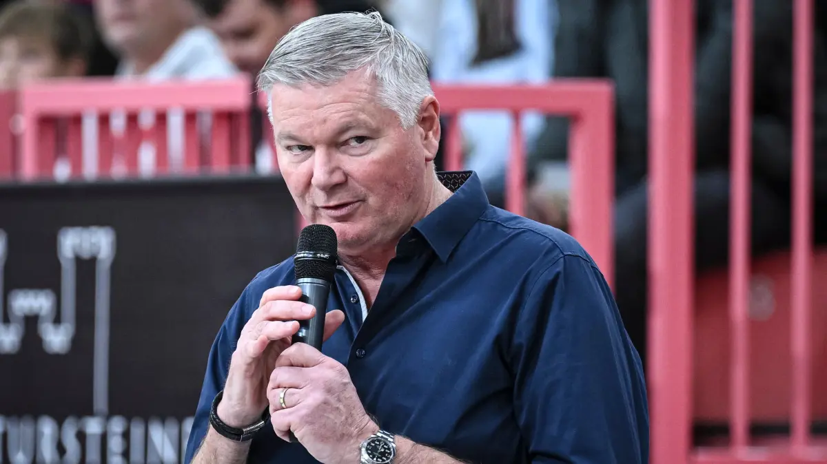 Basketball 2. Bundesliga 24/25: Tigers Tuebingen - Giessen 46ers: Basketball 2. Bundesliga 2024/2025 13. Spieltag 14.12.2024
Tigers Tuebingen - Giessen 46ers
Hallensprecher Claus Sieghoertner
FOTO: Pressefoto ULMER / Markus Ulmer
xxNOxMODELxRELEASExx