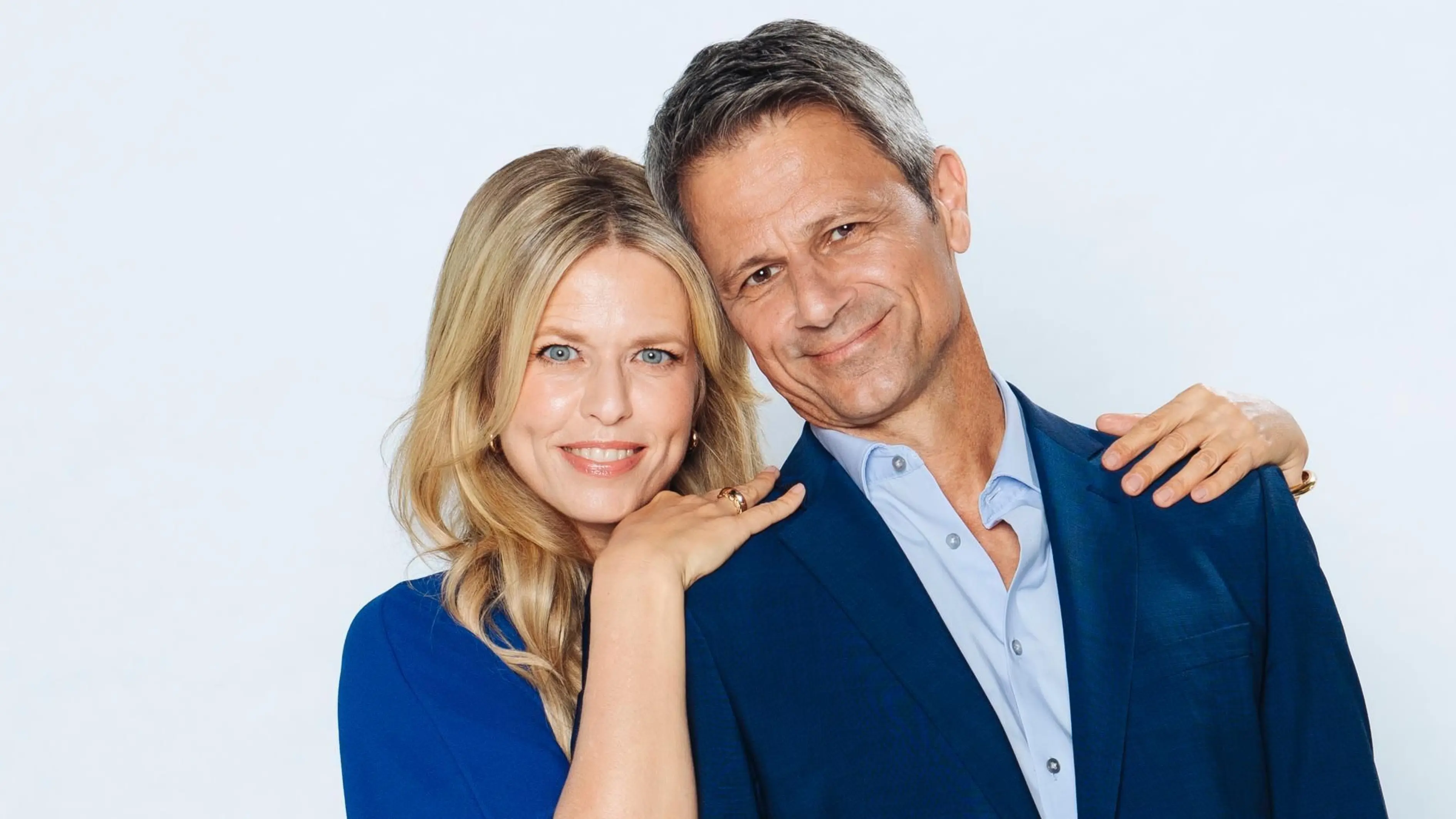 Für Patrizia (Miriam Lahnstein) hat Benedikt (Jens Hajek) seine Familie verlassen.