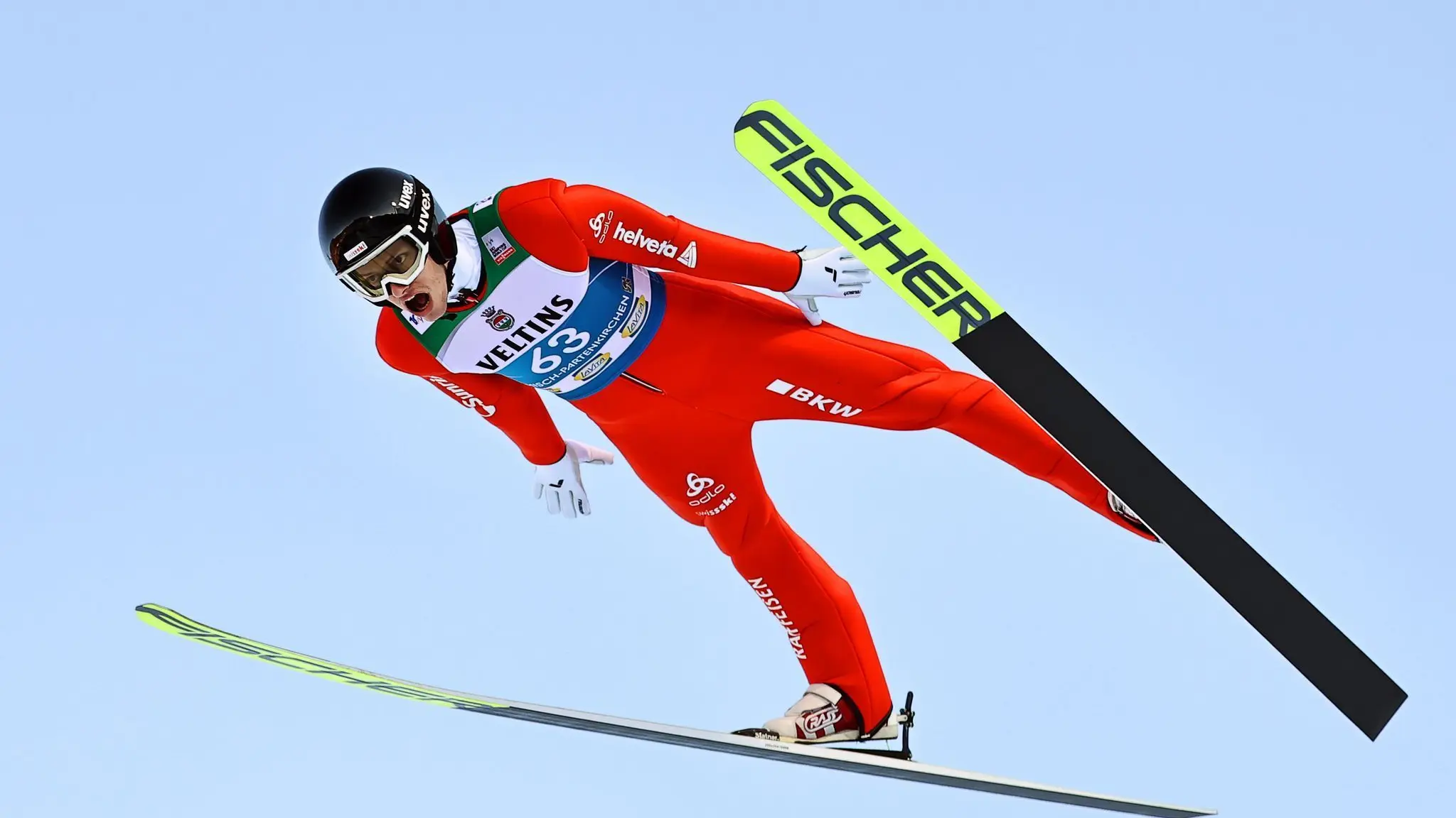 73. Vierschanzentournee - Garmisch-Partenkirchen: 31.12.2024, Bayern, Garmisch-Partenkirchen: Ski nordisch/Skispringen: Vierschanzentournee, Weltcup, Großschanze, Herren, Qualifikation, Gregor Deschwanden aus der Schweiz in Aktion. Foto: Daniel Karmann/dpa +++ dpa-Bildfunk +++