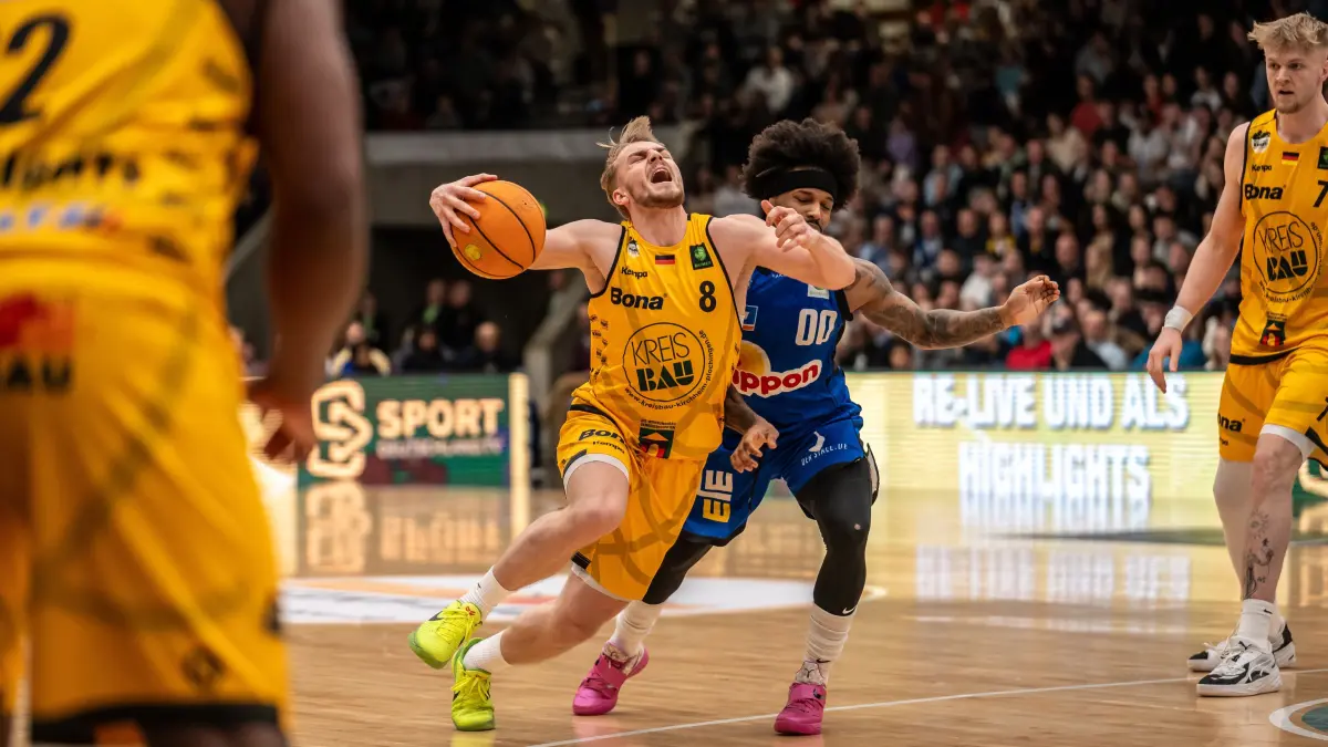 EWS Arena Basketball Bozic Knights Kirchheim - HAKRO Merlins Crailsheim