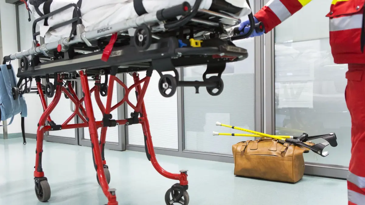 Die Notaufnahme am Robert-Bosch-Krankenhaus wurde, wie in allen anderen Krankenhäusern in Stuttgart und der Region, von Verletzten überrannt.