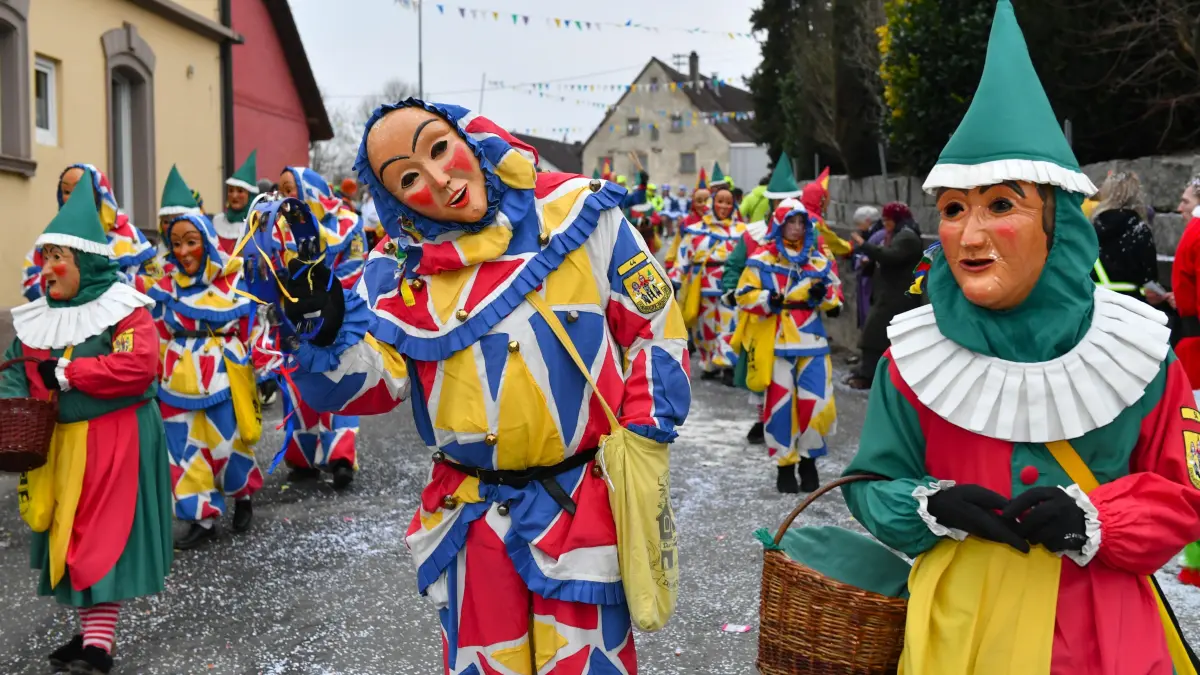 Das Gute-Laune-Barometer stieg beim Jubiläumsnarrensprung in Griesingen mit jeder Minute weiter nach oben.