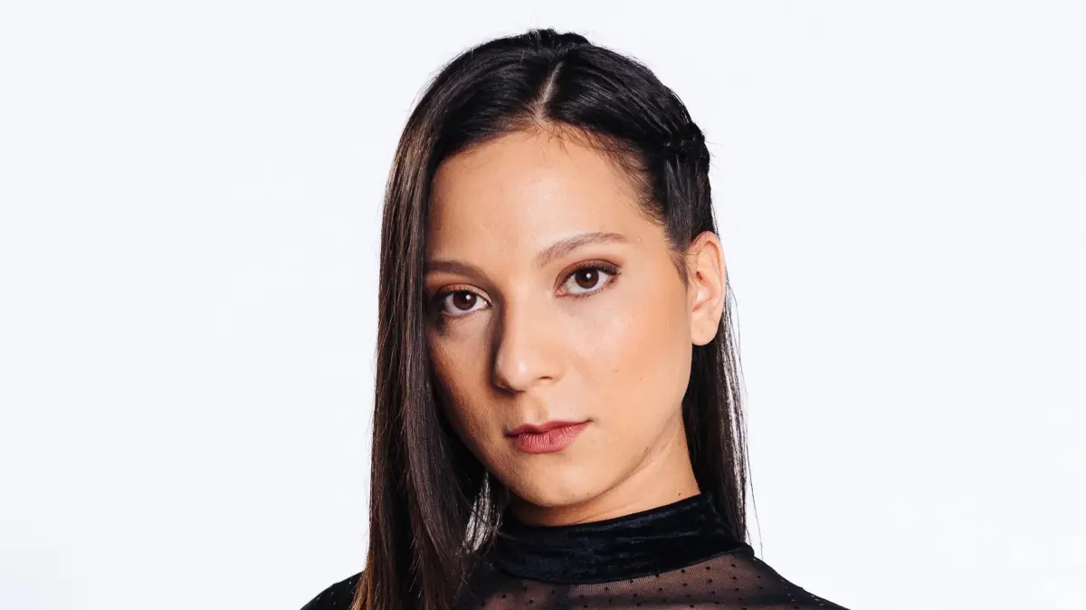 Charlie (Shaolyn Fernandez) muss sich bei "Alles was zählt" auf die nächste schlechte Nachricht einstellen.