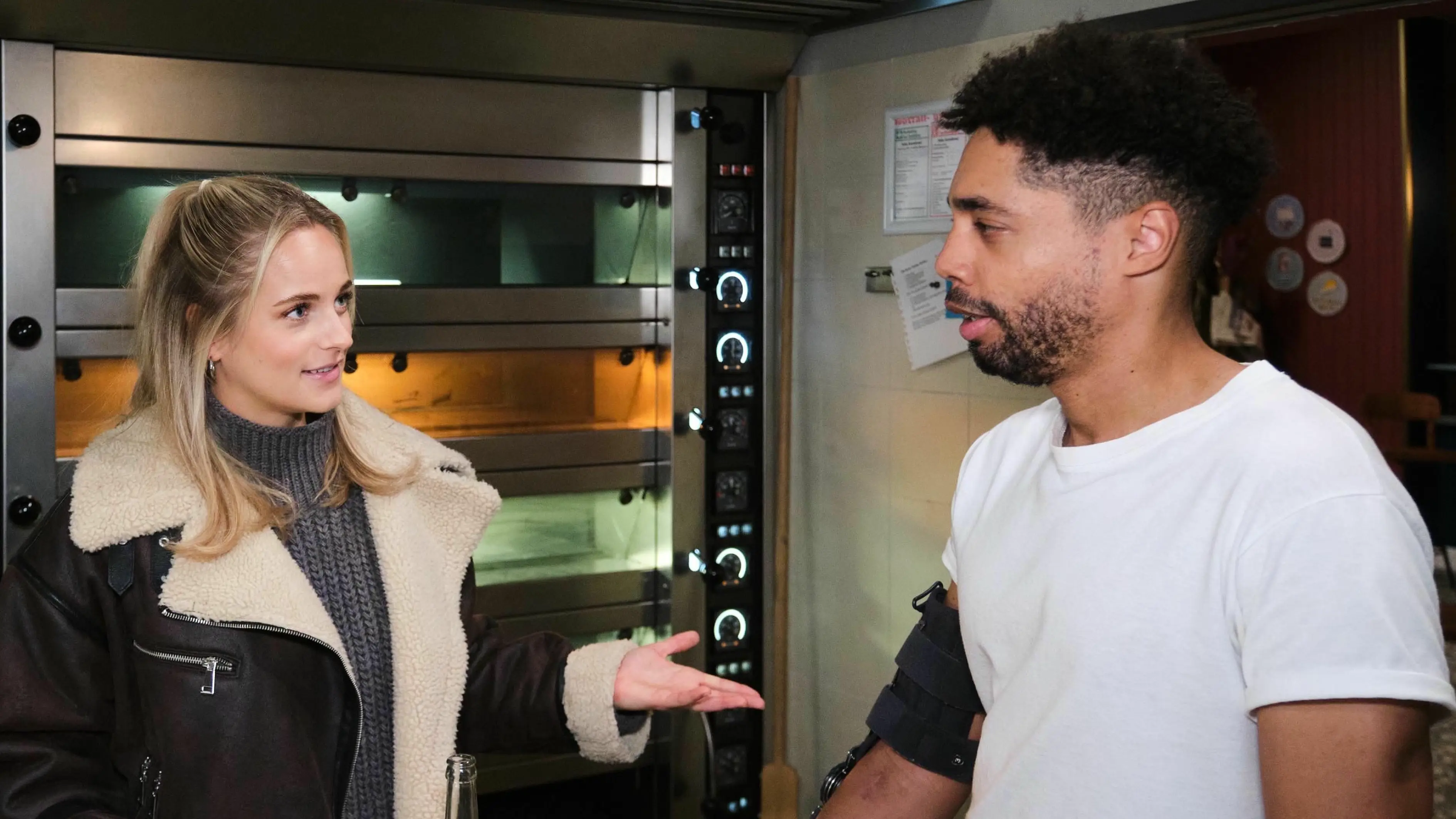 Unter uns"-Vorschau heute: RTL kündigt überraschenden Heiratsantrag an | swp.de