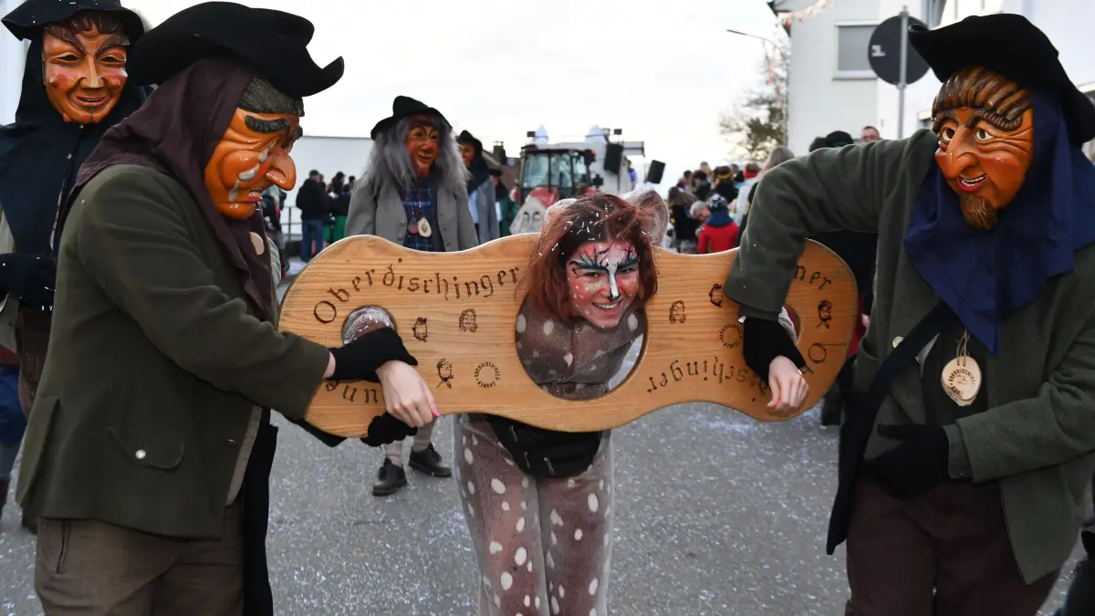 Szenen aus dem Umzug in Öpfingen