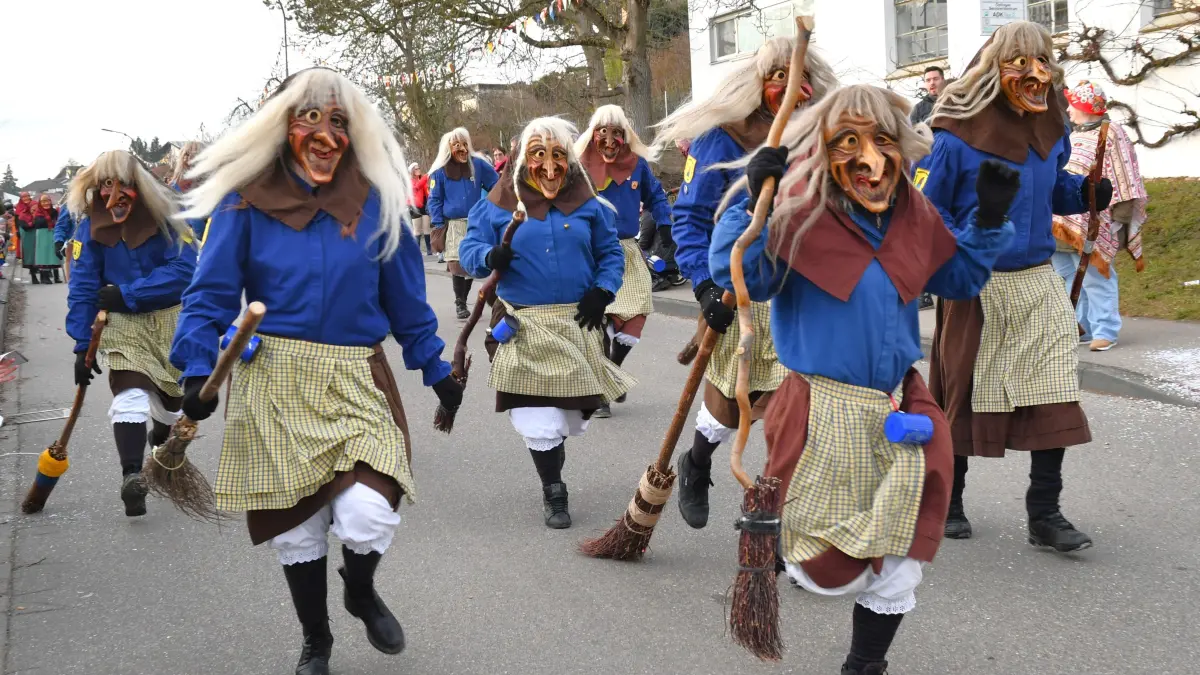 Szenen aus dem Umzug in Öpfingen