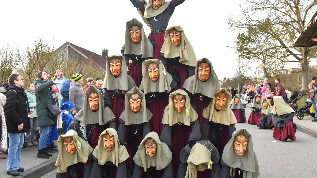 Szenen aus dem Umzug in Öpfingen