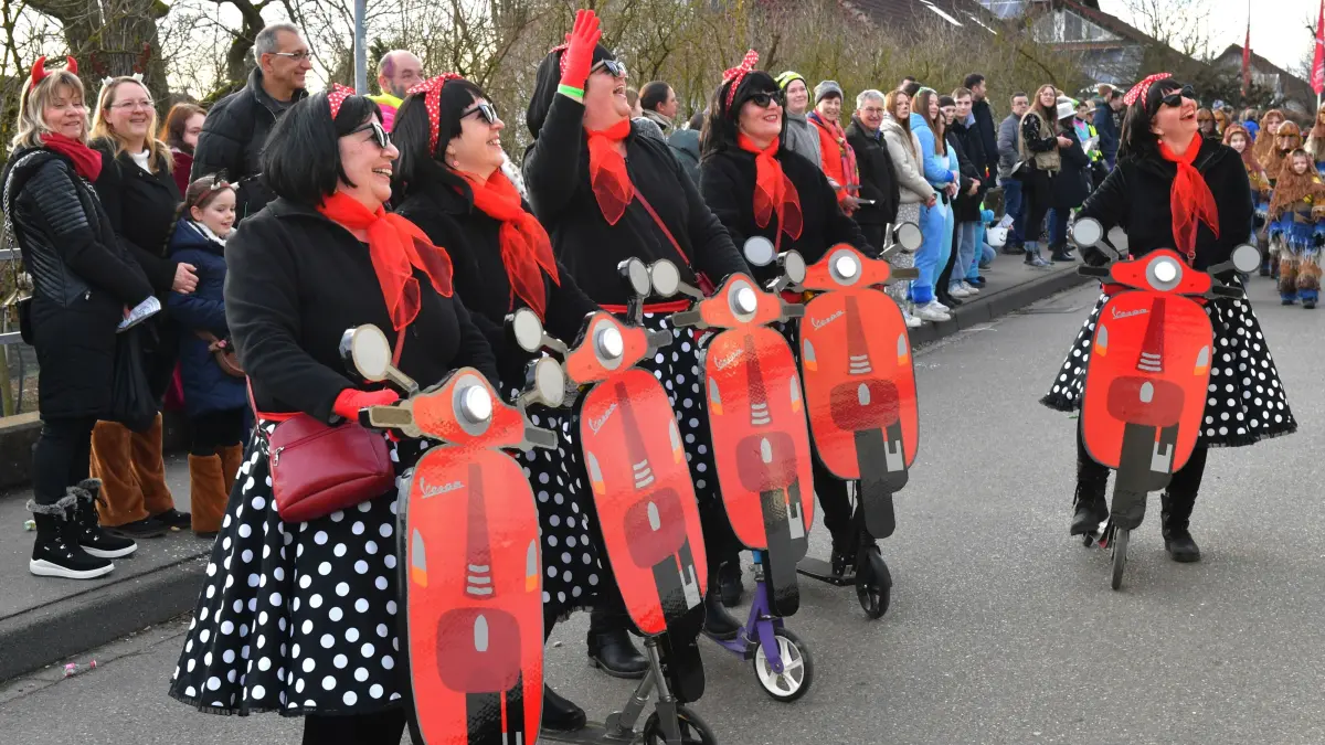 Szenen aus dem Umzug in Öpfingen