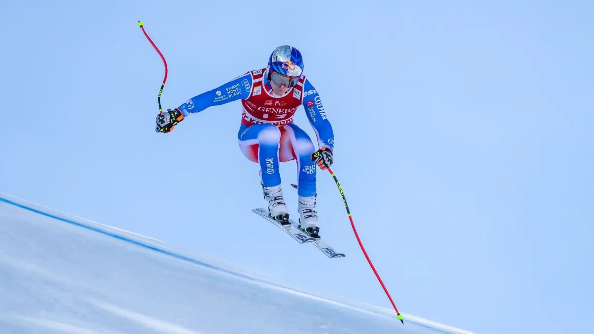 Ski alpin Weltcup in Kitzbühel: ARCHIV - 24.01.2025, Österreich, Kitzbühel: Ski alpin: Weltcup, Super G, Herren, 85. Hahnenkammrennen auf der Streif. Alexis Pinturault (Frankreich) in Aktion. (zu dpa: «Knieverletzung nach Streif-Sturz: Saison-Aus für Pinturault») Foto: Expa/Johann Groder/APA/dpa +++ dpa-Bildfunk +++