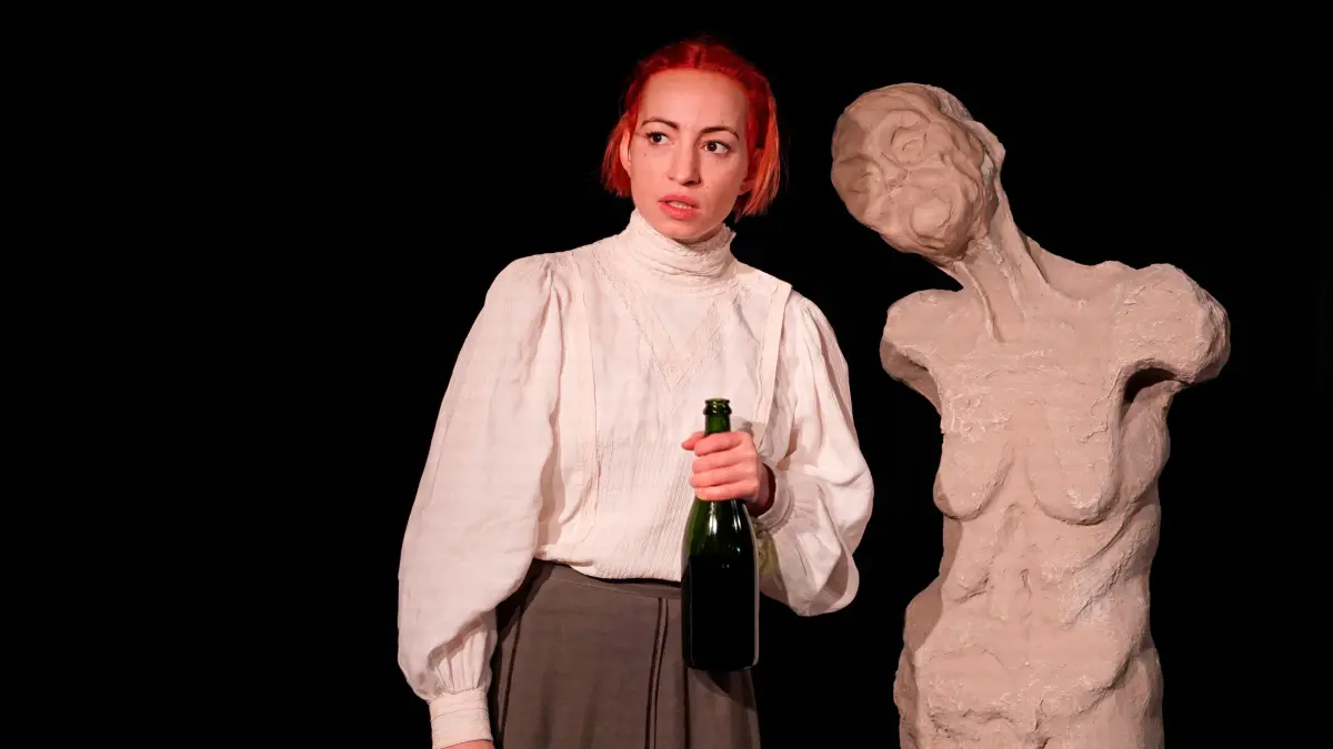 Regina Speiseder vom Theater Heilbronn spielt Camille Claudel.