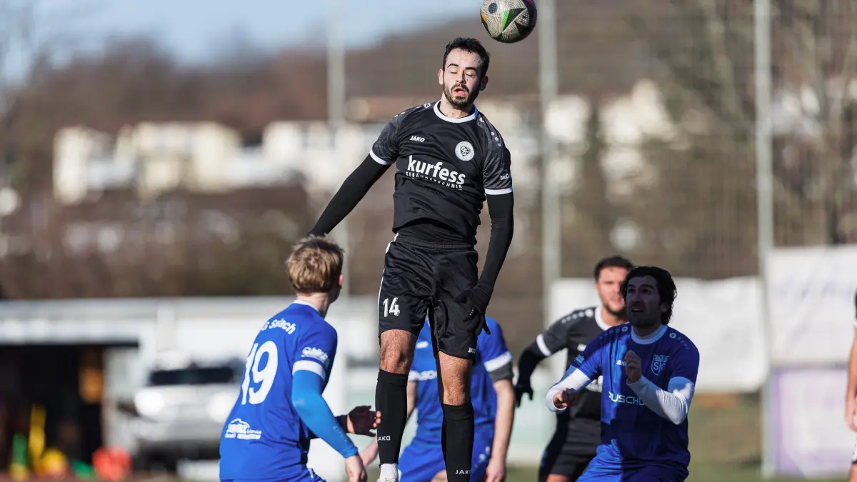 Fussball Landesliga Saisonvorbereitung: Fussball Landesliga Saisonvorbereitung; TSG Salach - SC Geislingen;
Karlo Mandir (SC Geislingen, #14);
01.02.2025; Kunstrasenplatz; Salach.
Foto: Thomas Madel