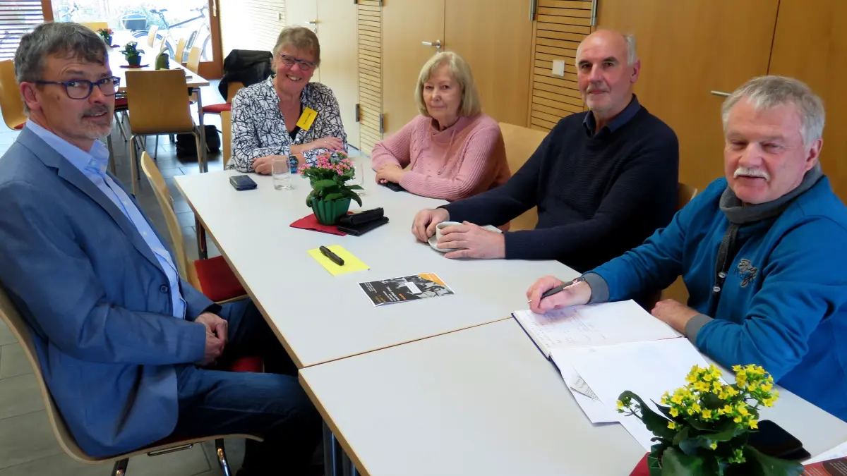 Im Austausch mit den Anwesenden wurde das Thema aus verschiedenen Blickwinkeln beleuchtet.