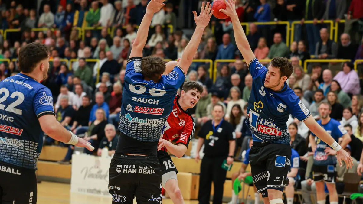 Handball TSG Söflingen (rot) gegen TSV Blaustein