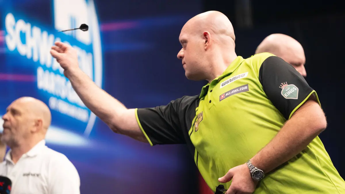 Darts, Schwaben Darts Gala, Neu- Ulm : Michael van Gerwen Niederlande bei der Schwaben Darts Gala in Ulm am 07.02.2025. Neu-Ulm Ratiopharm-Arena Bayern Deutschland *** Michael van Gerwen Netherlands at the Schwaben Darts Gala in Ulm on 07 02 2025 New Ulm Ratiopharm Arena Bayern Germany
