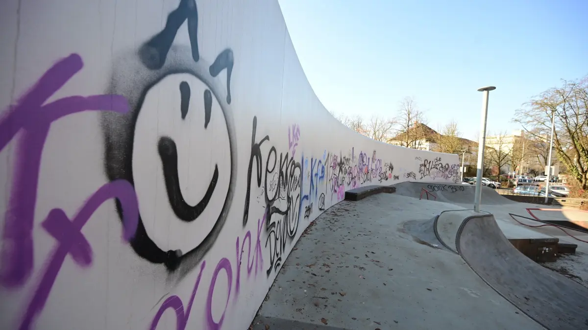 Göppingen Skaterpark Graffiti Theodor-Heuss-Platz Platz der Vielfalt