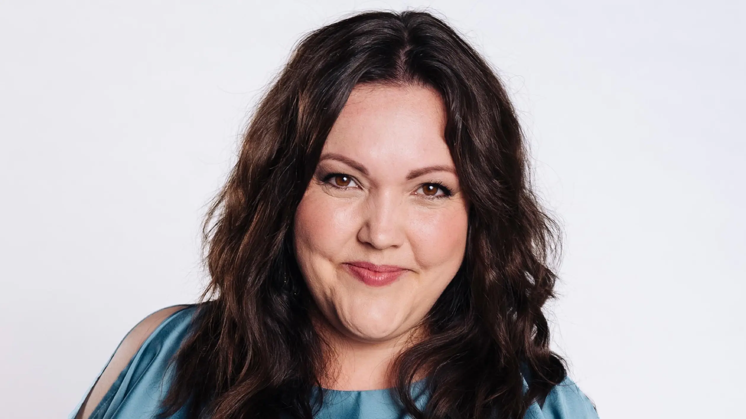 Hanna (Sarah Victoria Schalow) sitzt aktuell unschuldig im Gefängnis.