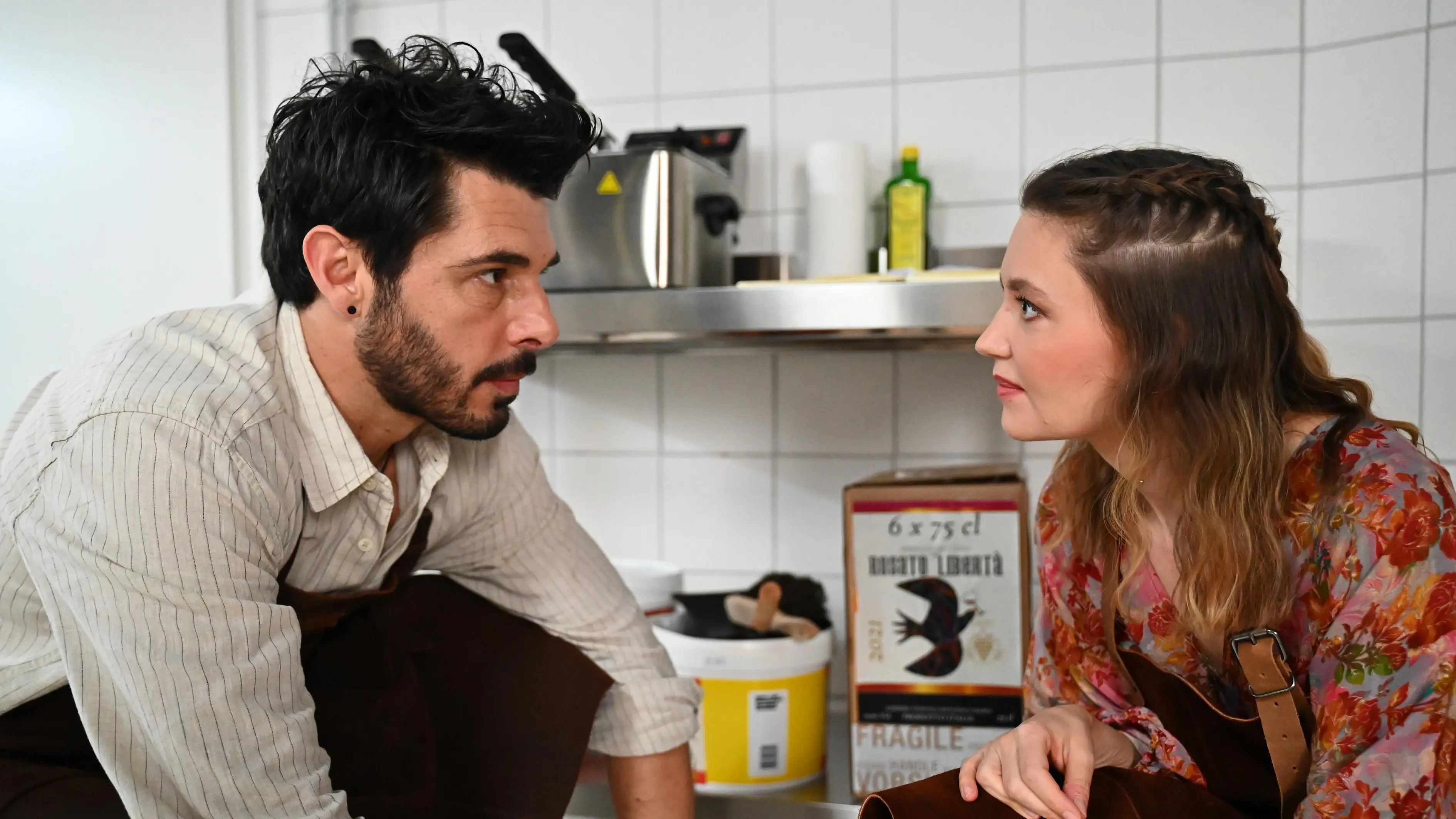 Neue Liebe bei "Alles was zählt": Auf diese Szene haben Fans gewartet | swp.de