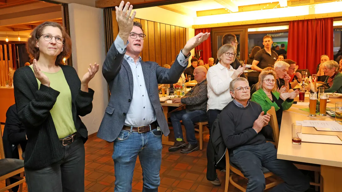 Bundestagswahl 2025 - Wahlparty Bündnis 90 / Die Grünen - Grüne im Wahlkreis Schwäbisch Hall mit Kandidat Harald Ebner im Debbi's am Schulzentrum West - Jutta Niemann