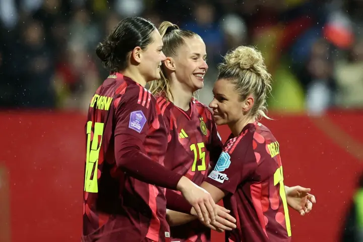 Hier läuft Deutschland - Österreich heute gratis im TV und Stream
