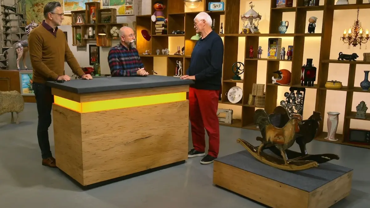 Klaus aus Bad Saulgau sagt ein Gedicht auf und erzieht eine tolle Summe für seinen Schaukelhahn.
