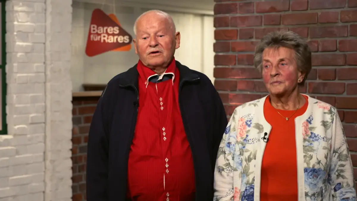 Klaus und Doris aus Leipzig erreichen zwar nicht ihre Schmerzgrenze, aber dennoch einen hohen vierstelligen Betrag für ihre Kerzenleuchter.