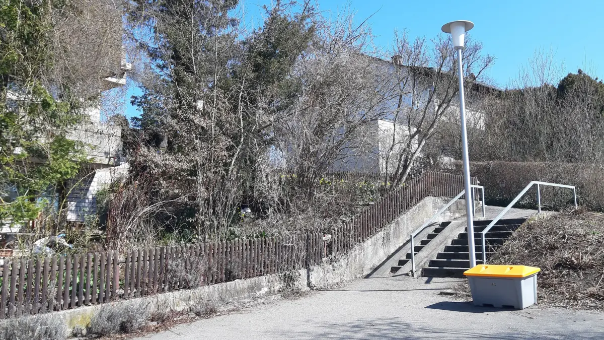 Treppe von der Paradeisstraße zum Schelmen