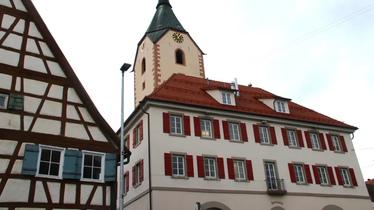 Empfingen Ortsmitte Kirche St. Georg Rathaus Stotz Haus