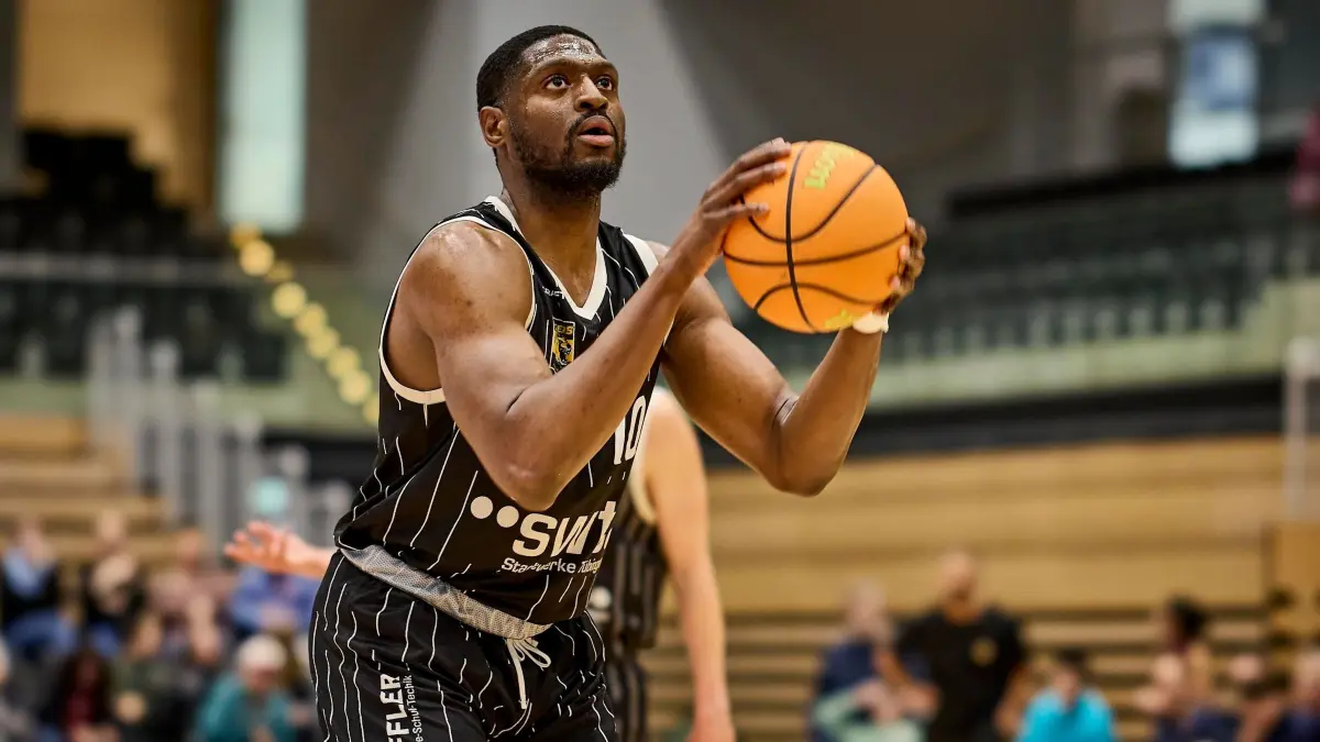 Samuel Olanrewaju Idowu (Tigers Tuebingen #10) GER, ART Giants Duesseldorf vs. Tigers Tuebingen, Basketball, 2. Basketball Bundesliga, 29.03.2025: GER, ART Giants Duesseldorf vs. Tigers Tuebingen, Basketball, 2. Basketball Bundesliga, 29.03.2025
Foto: Eibner-Pressefoto/Francesco Gianni Consentino