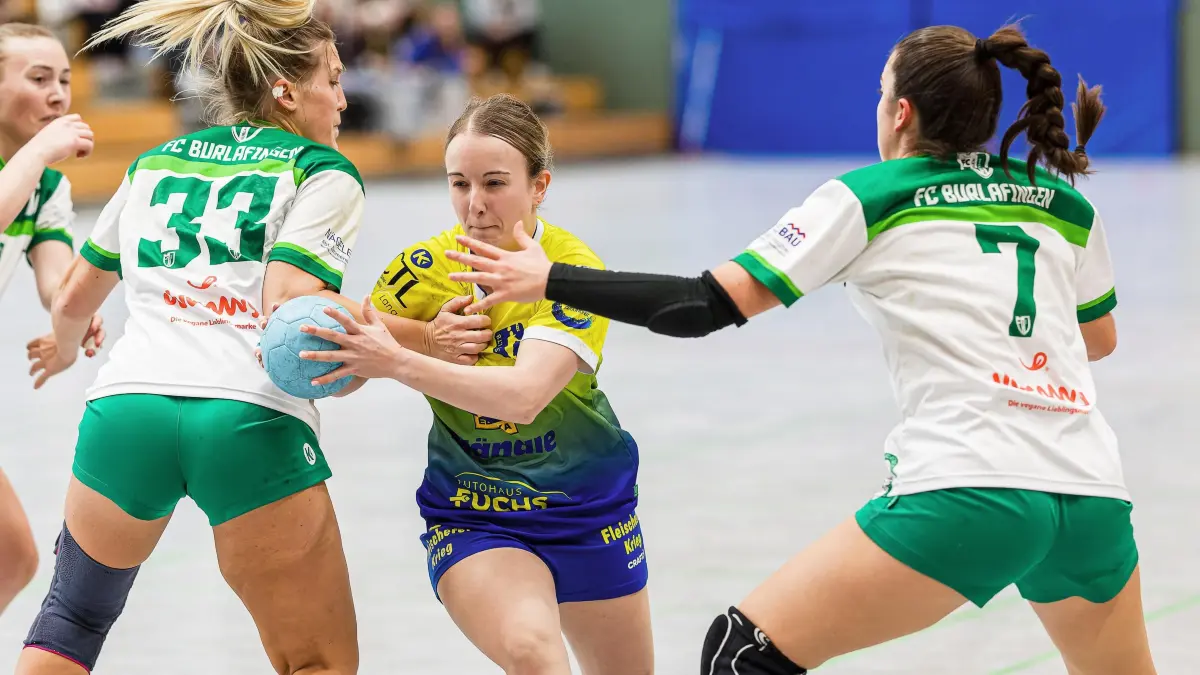 Handball Frauen Landesliga: Handball Frauen Landesliga; SG LTB - SG Burlafingen/PSV Ulm;
Anna-Lena Gunzenhauser (SG LTB, #7);
29.03.2025; Alb-Sporthalle, Böhmenkirch.
Foto: Thomas Madel