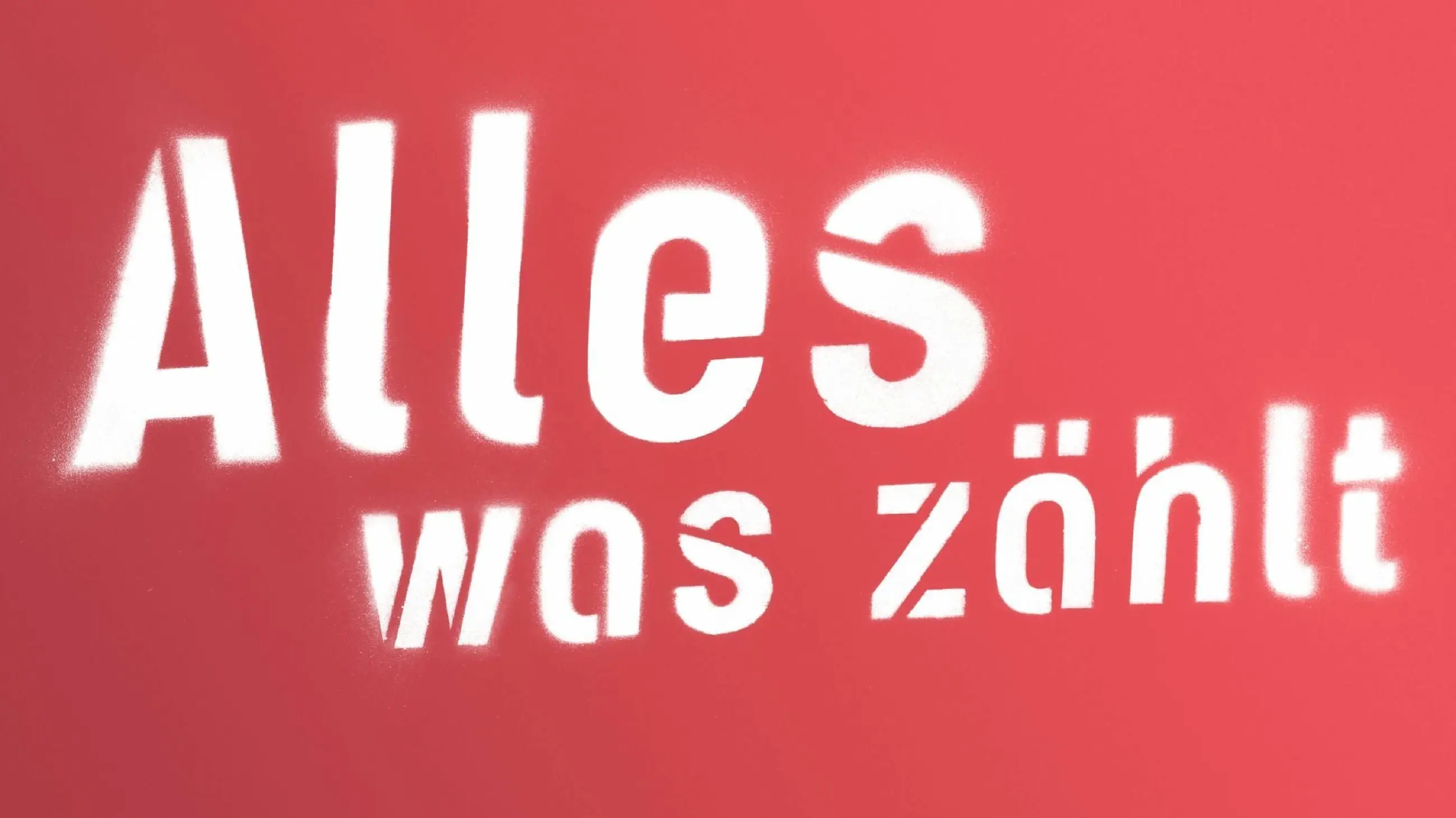 Bei AWZ geraten zwei Freundinnen in diesen Tagen aneinander.