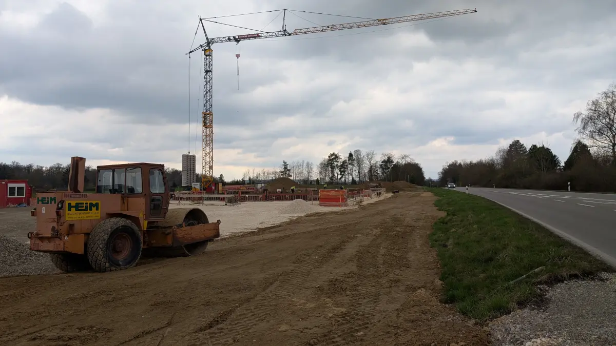Fahlheim: Zwischen Ober- und Unterfahlheim entsteht aktuell ein neues Feuerwehrhaus.