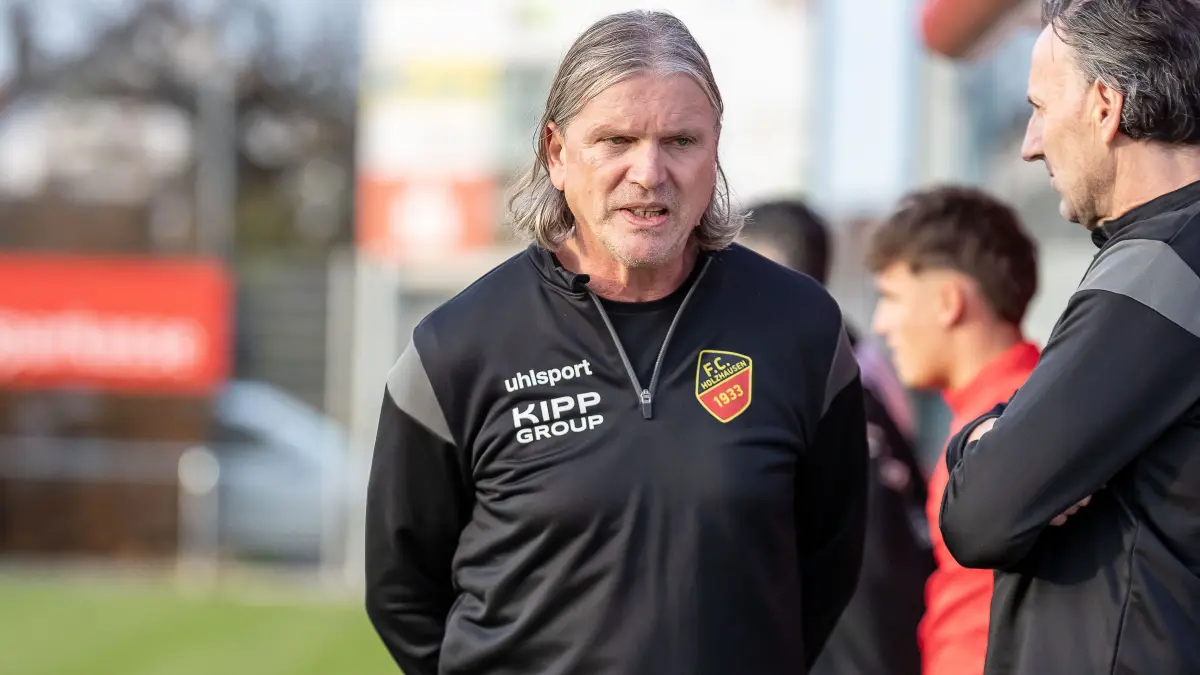 Hat das Traineramt beim FC Holzhausen im Oktober 2023 übernommen: Karsten Maier.