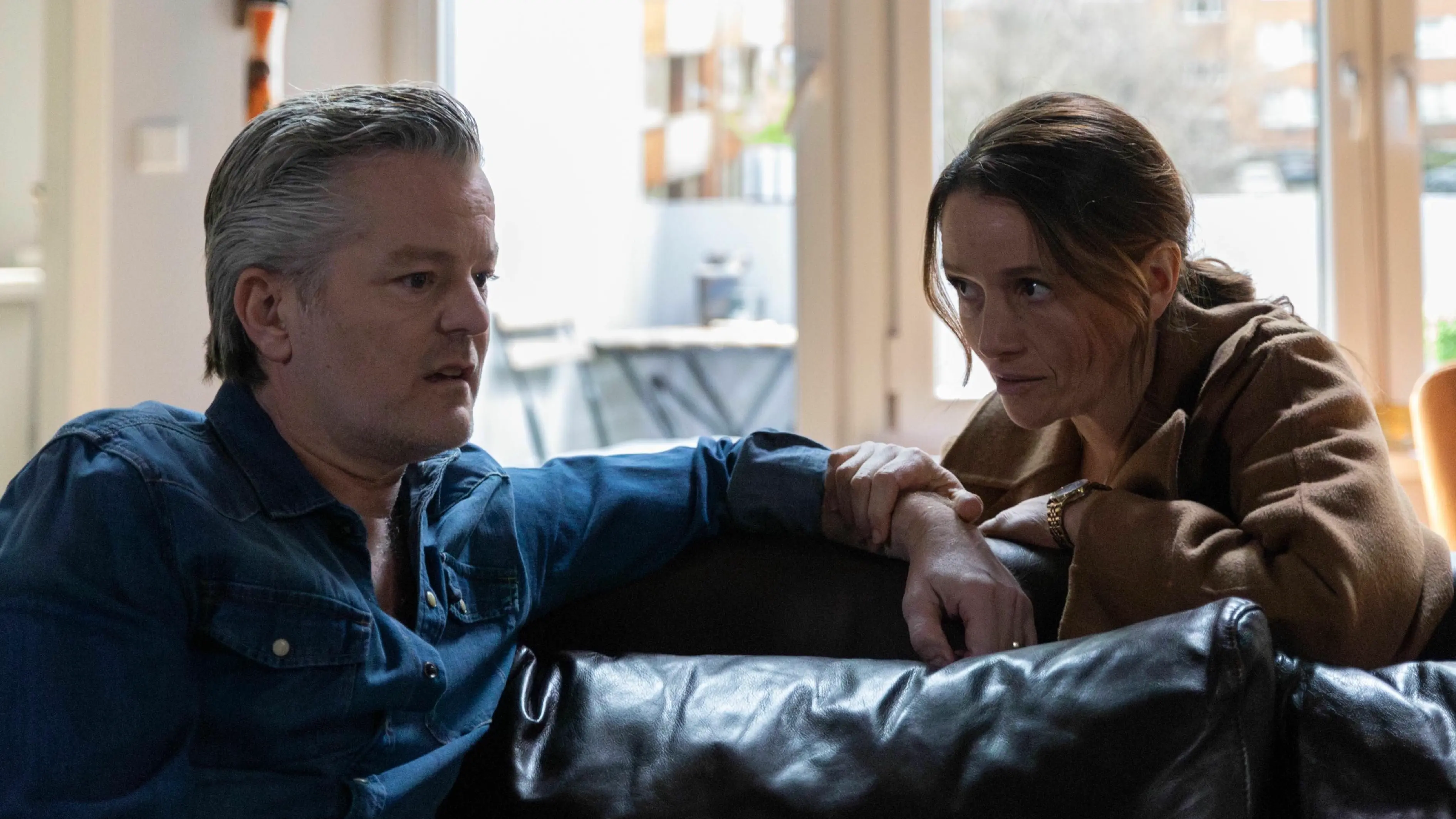 Kein Happy End bei AWZ: Ingo (André Dietz) muss die Entscheidung von Jenny (Kaja Schmidt-Tychsen) schweren Herzens akzeptieren.