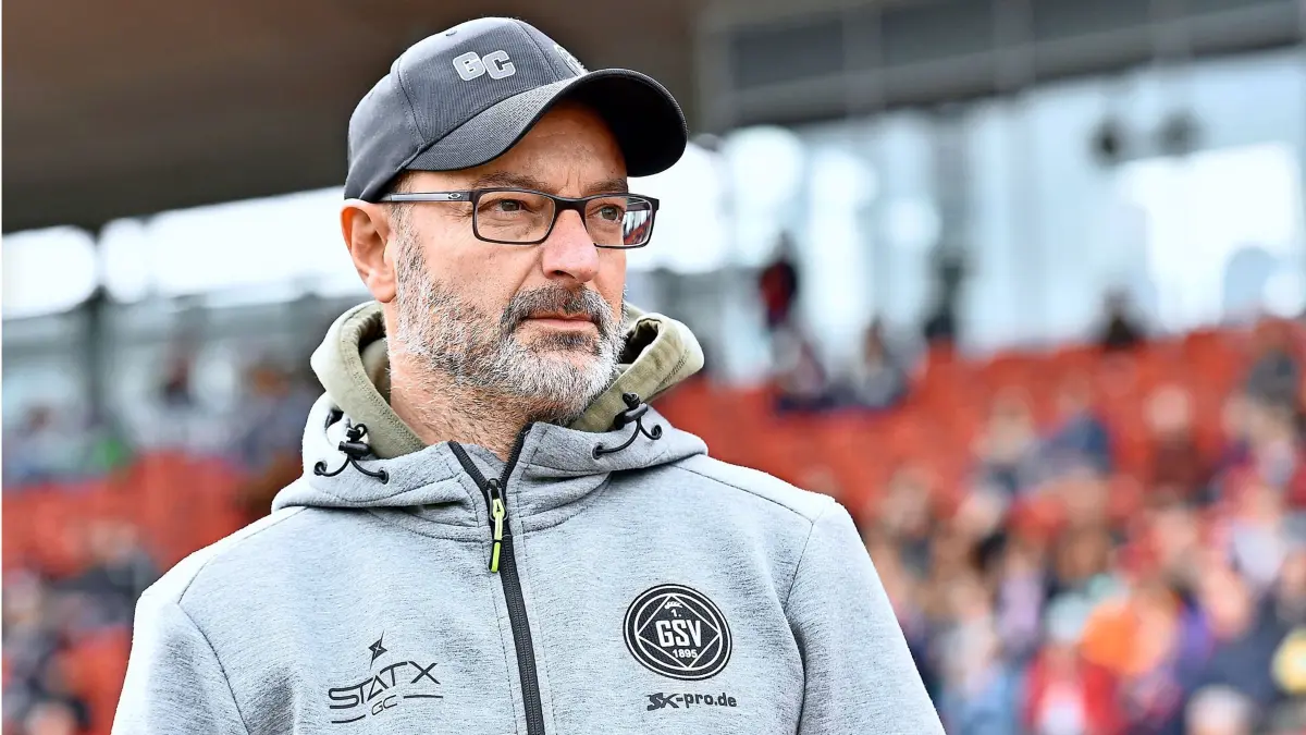 Gianni Coveli (Trainer Goeppinger SV), GER, KSV Hessen Kassel vs 1. Goeppinger SV, Fussball, Regionalliga Suedwest, Saison 2024-2025, 25. Spieltag, 22.03.2025, Foto: Eibner-Pressefoto, Roland Sippel
