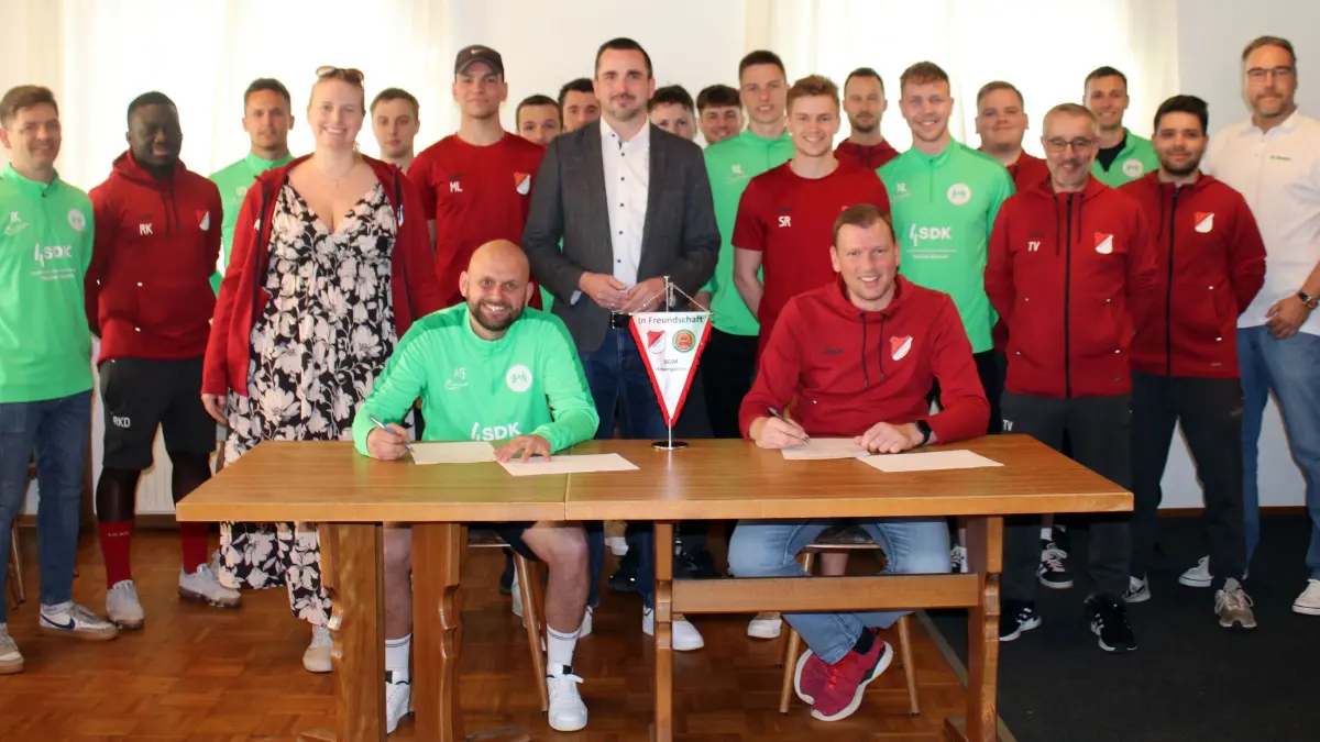 Fußball 2025 Neue Spielgemeinschaft SGM Rosengarten Unterschrift SV Rieden SV Westheim
